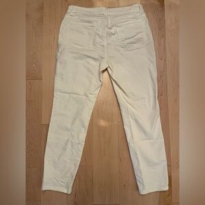 Eileen Fisher jeans size 10 cream/off-white